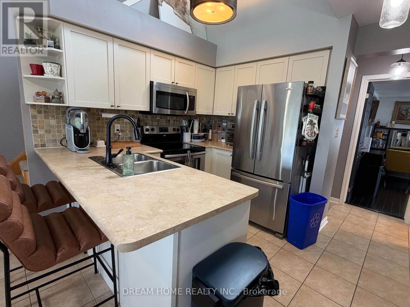 3 - 605 Dundas Street W, Mississauga, Ontario  L5B 0B3 - Photo 13 - W13807594