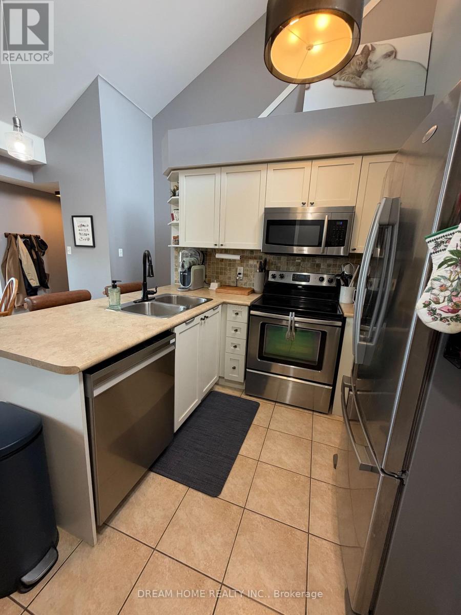 3 - 605 Dundas Street W, Mississauga, Ontario  L5B 0B3 - Photo 14 - W13807594