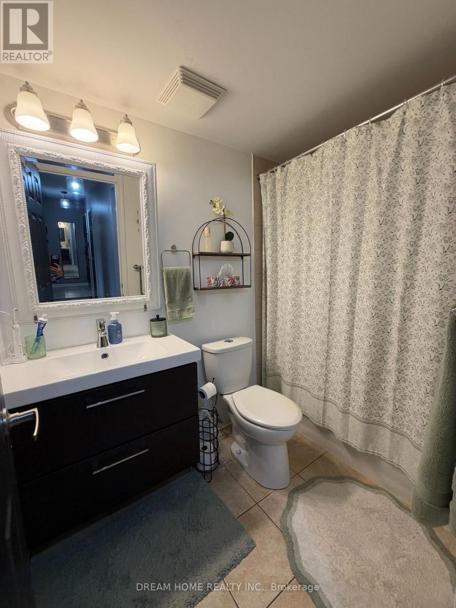 3 - 605 Dundas Street W, Mississauga, Ontario  L5B 0B3 - Photo 23 - W13807594