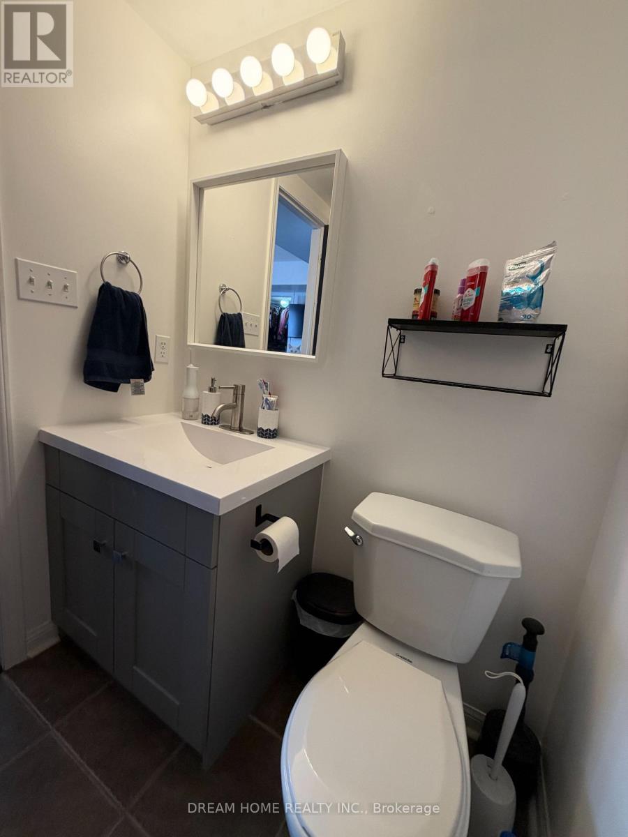 3 - 605 Dundas Street W, Mississauga, Ontario  L5B 0B3 - Photo 25 - W13807594