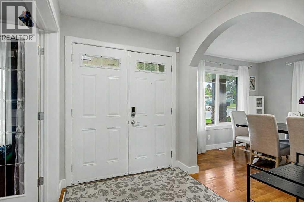1410 38 Street Sw, Calgary, Alberta  T3C 1T5 - Photo 2 - A2346362