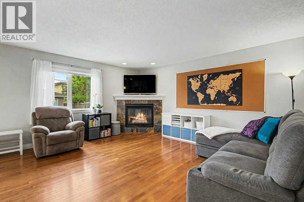 1410 38 Street Sw, Calgary, Alberta  T3C 1T5 - Photo 3 - A2346362