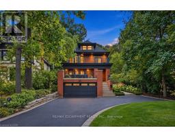 2 FREEMAN PLACE, Hamilton, Ontario