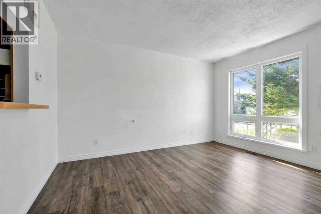 84a Cedarwood Hill SW, Calgary, Alberta  T2W 3H5 - Photo 2 - A2345041