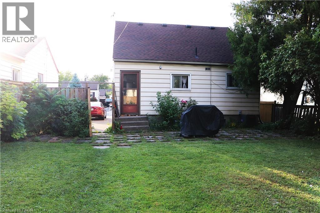 348 Weir Street N, Hamilton, Ontario  L8H 5G7 - Photo 4 - 40863642