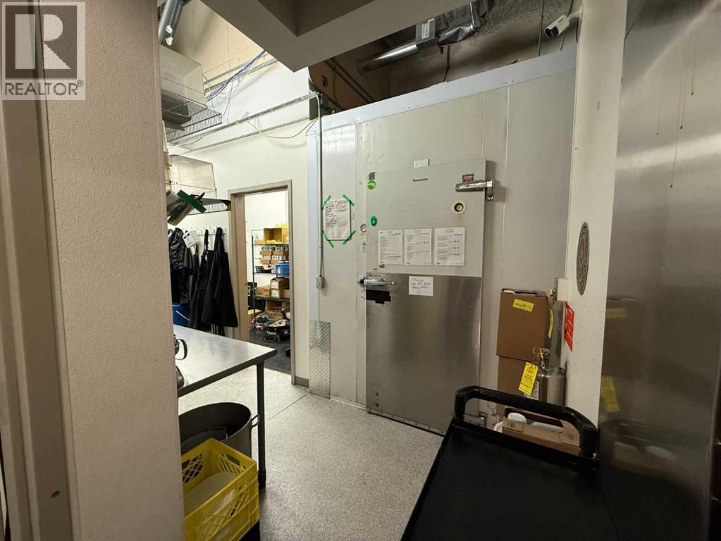 Restaurant, Restaurant Business Rental photo 8