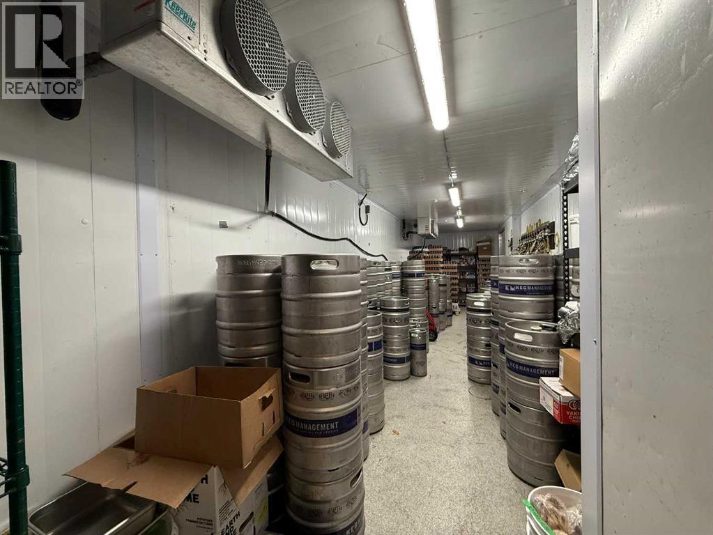 Restaurant, Restaurant Business Rental photo 9