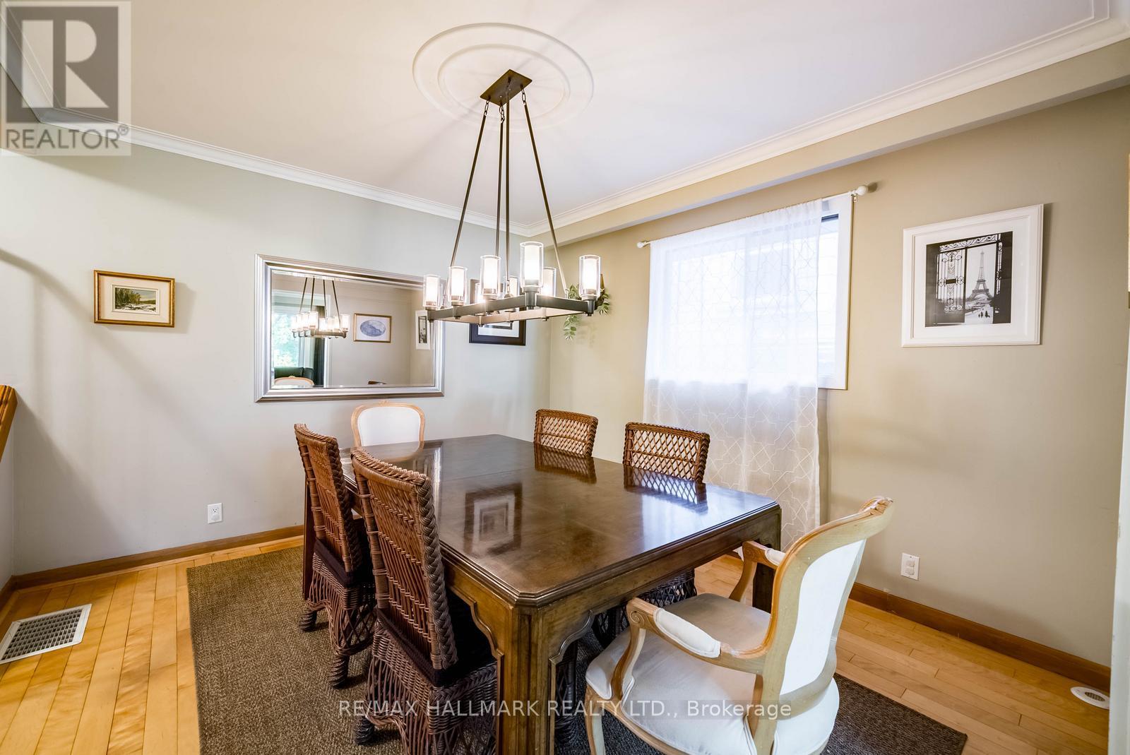 55 Larwood Boulevard, Toronto, Ontario  M1M 2M6 - Photo 15 - E13789430