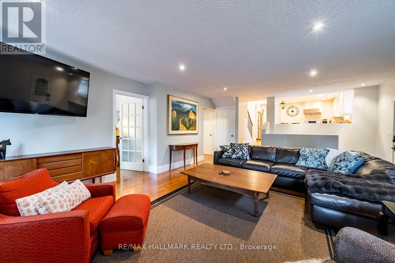 55 Larwood Boulevard, Toronto, Ontario  M1M 2M6 - Photo 22 - E13789430