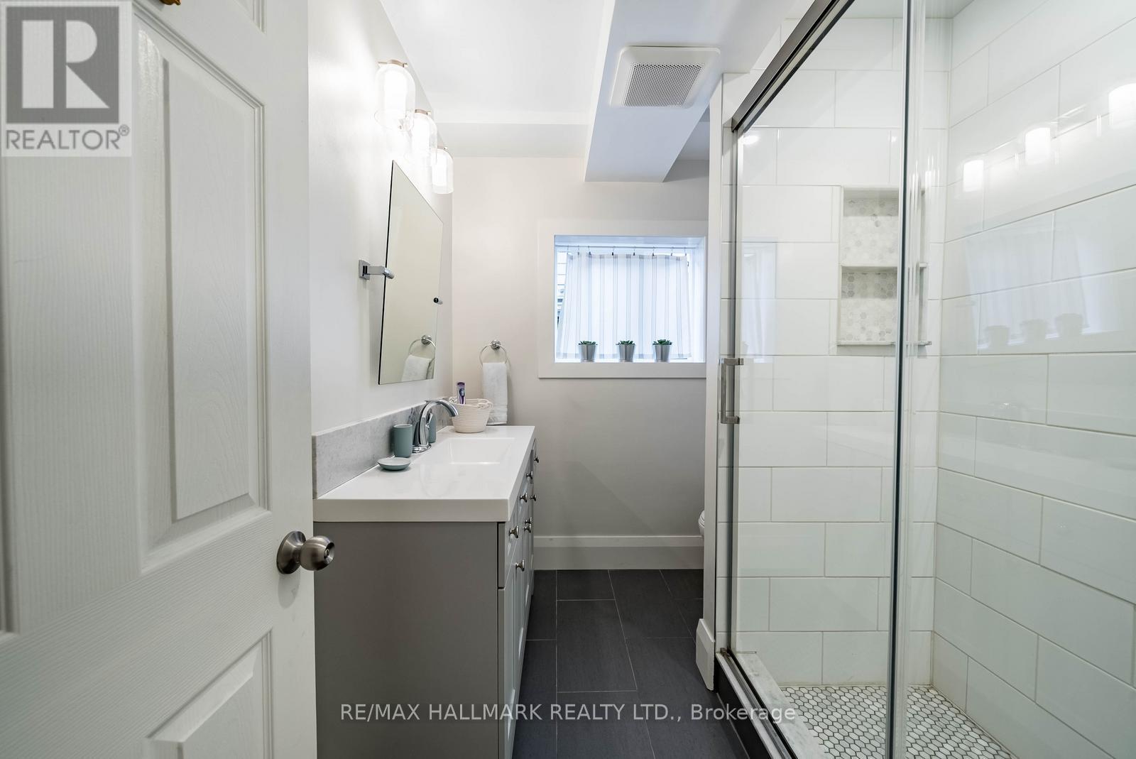 55 Larwood Boulevard, Toronto, Ontario  M1M 2M6 - Photo 26 - E13789430