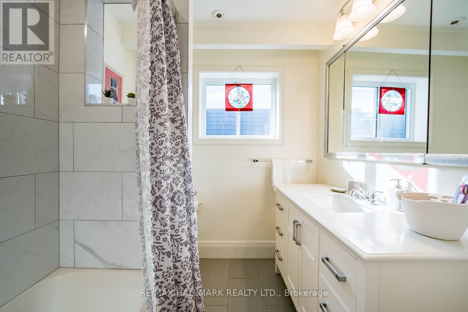 55 Larwood Boulevard, Toronto, Ontario  M1M 2M6 - Photo 35 - E13789430
