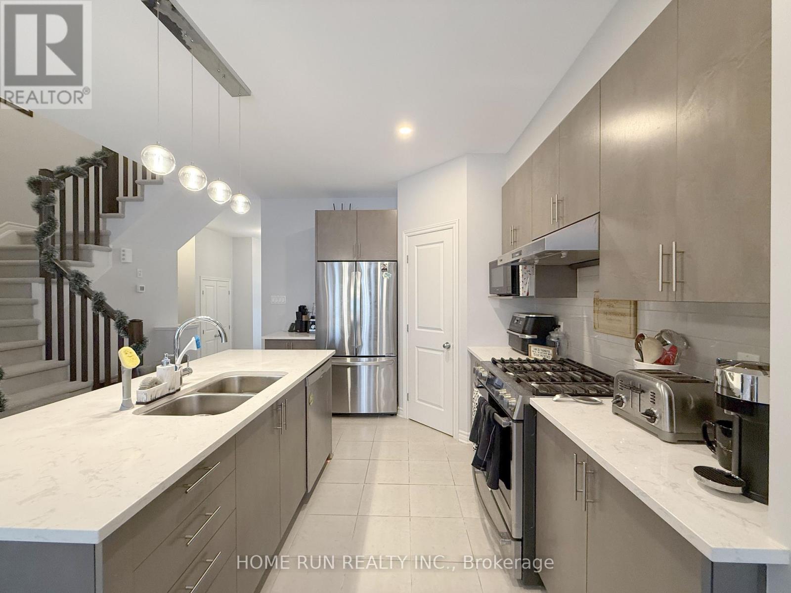 555 Jackdaw Avenue, Ottawa, Ontario  K2J 6M8 - Photo 5 - X13807638