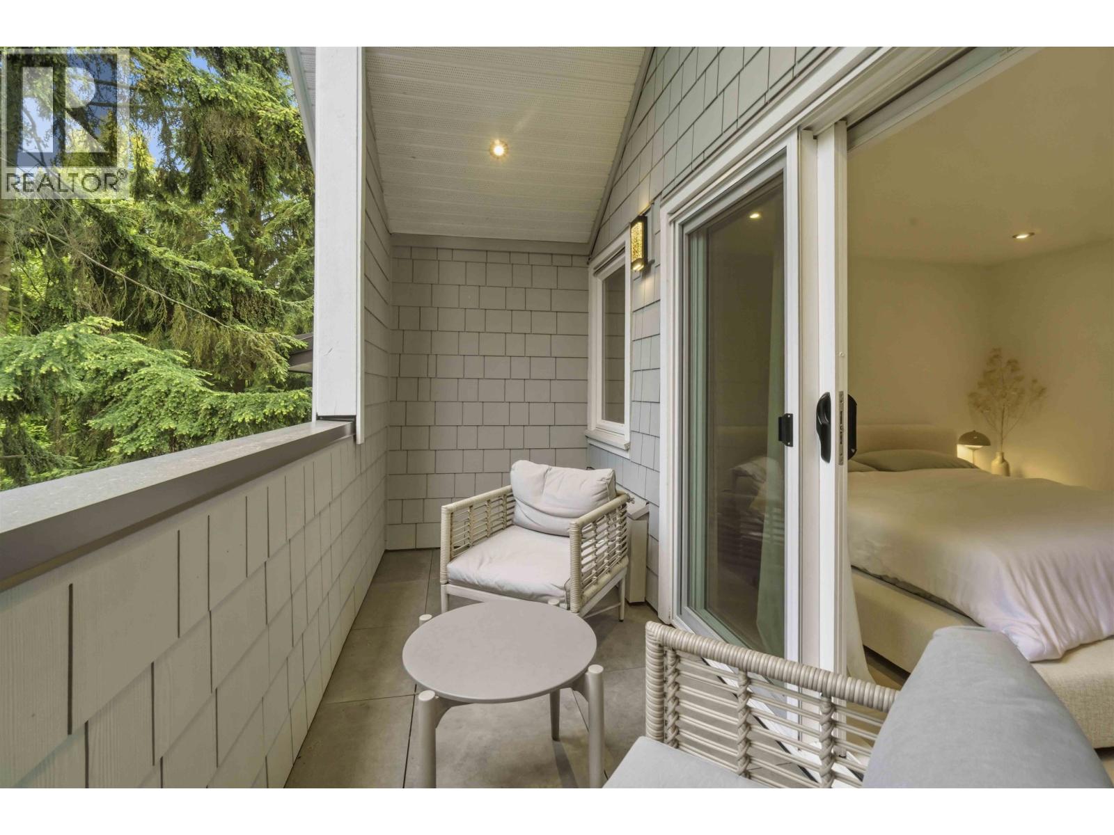 1533 E 5th Avenue, Vancouver, British Columbia  V5N 1L6 - Photo 31 - R3125303