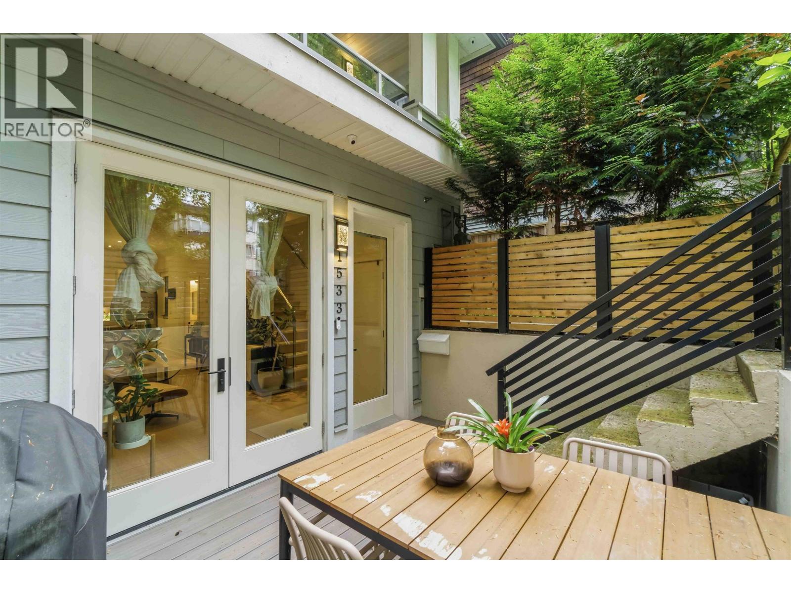 1533 E 5th Avenue, Vancouver, British Columbia  V5N 1L6 - Photo 4 - R3125303