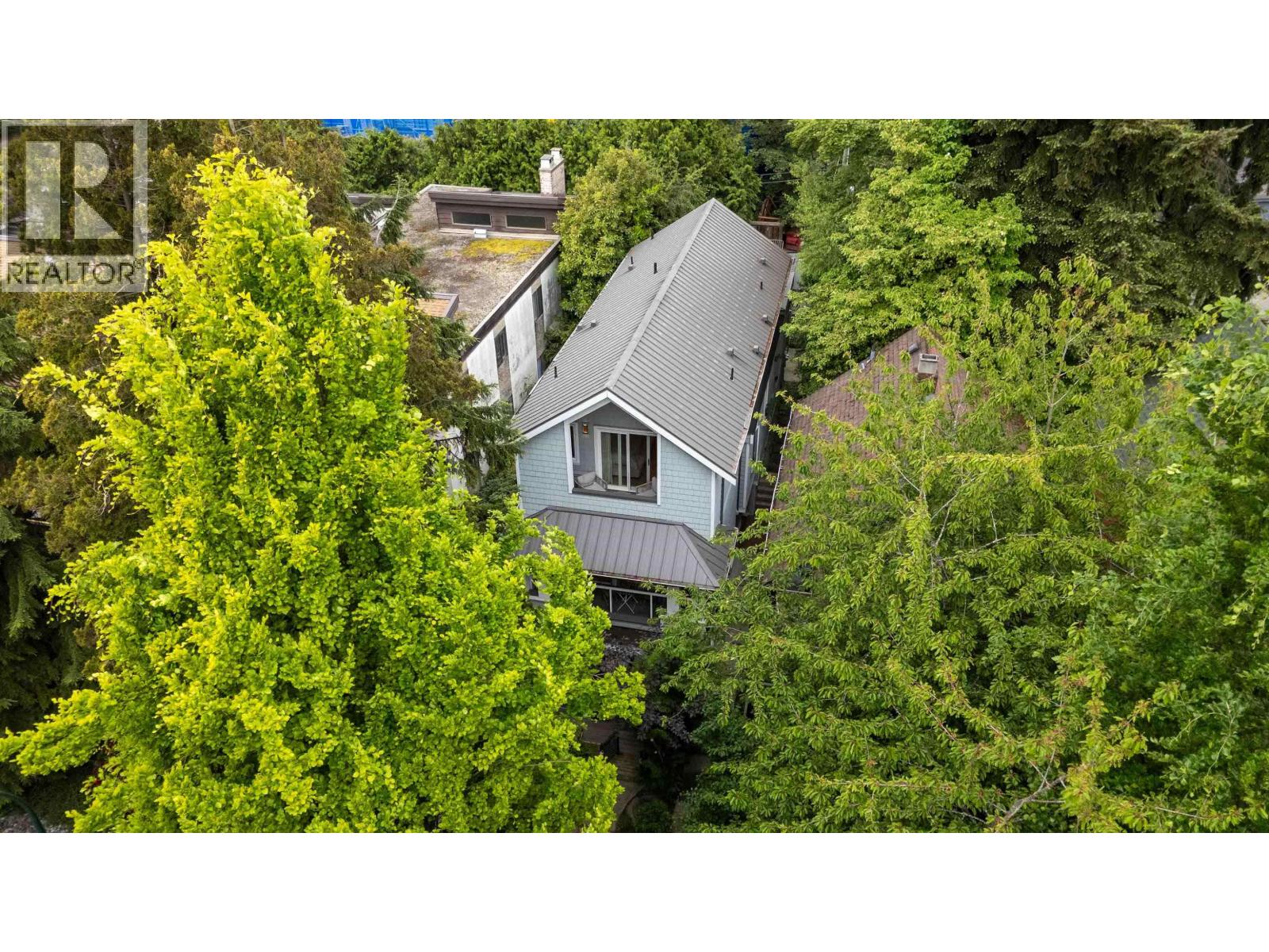 1533 E 5th Avenue, Vancouver, British Columbia  V5N 1L6 - Photo 36 - R3125303