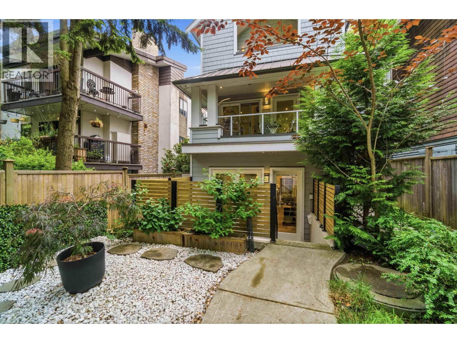 1533 E 5th Avenue, Vancouver, British Columbia  V5N 1L6 - Photo 5 - R3125303