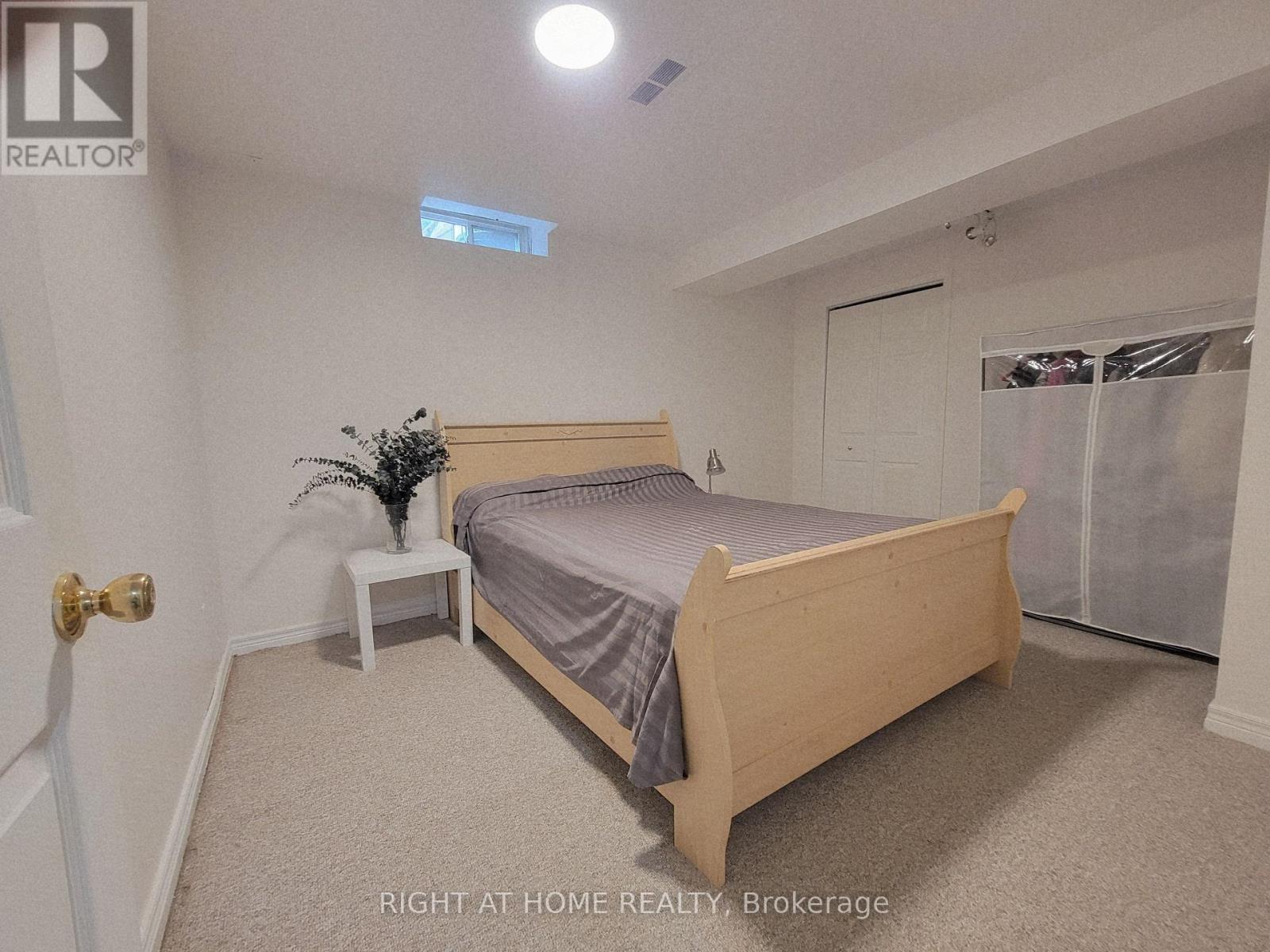 Basement - 70 Lipton Crescent, Whitby, Ontario  L1R 1W9 - Photo 11 - E13807654
