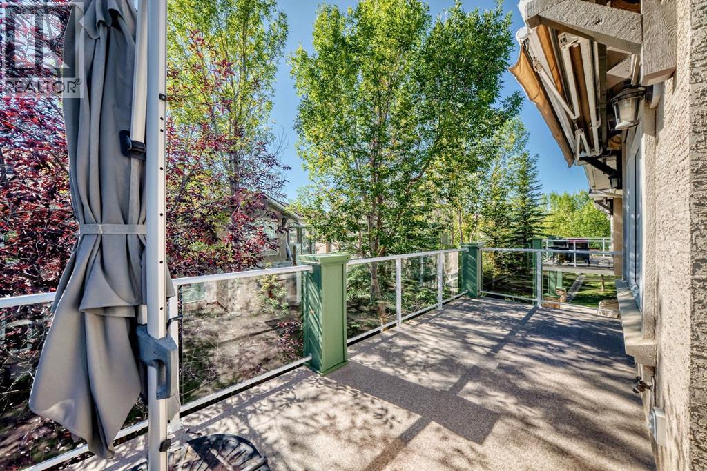 15 Discovery Woods Villas SW, Calgary, Alberta  T3H 5A6 - Photo 12 - A2340569
