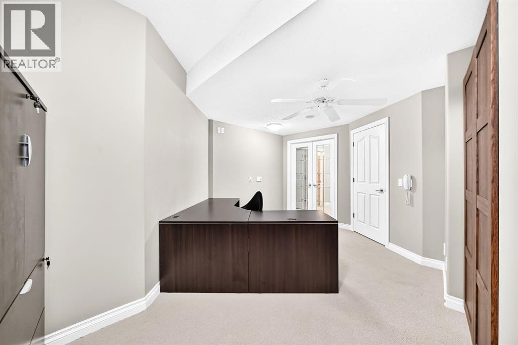 15 Discovery Woods Villas SW, Calgary, Alberta  T3H 5A6 - Photo 40 - A2340569