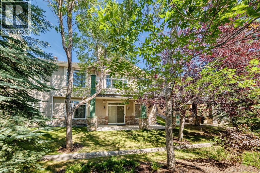 15 Discovery Woods Villas SW, Calgary, Alberta  T3H 5A6 - Photo 49 - A2340569
