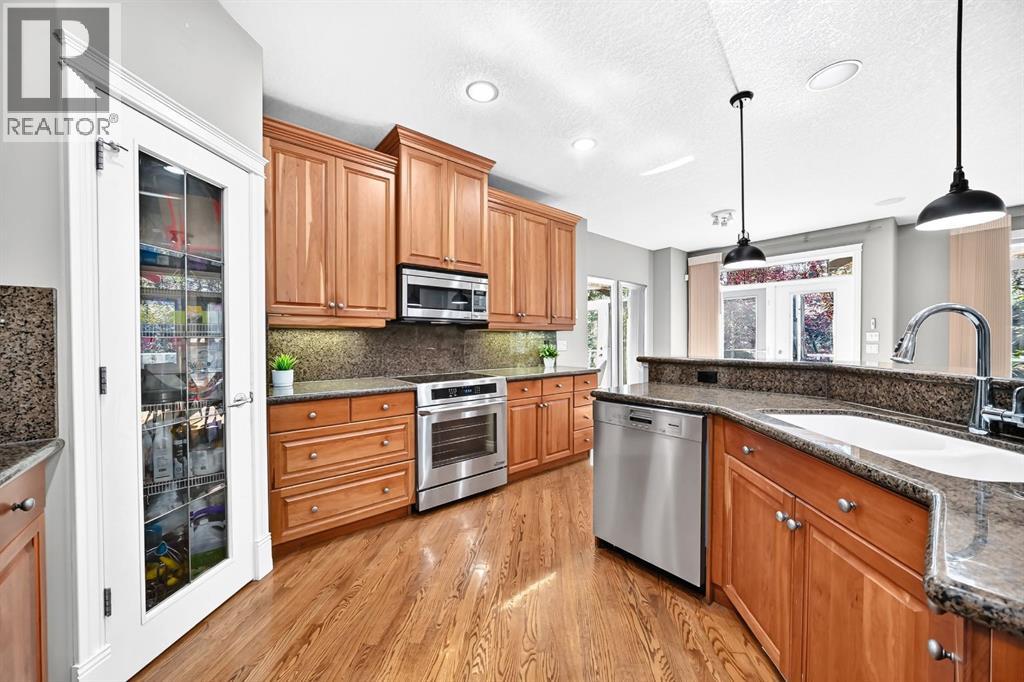 15 Discovery Woods Villas SW, Calgary, Alberta  T3H 5A6 - Photo 16 - A2340569