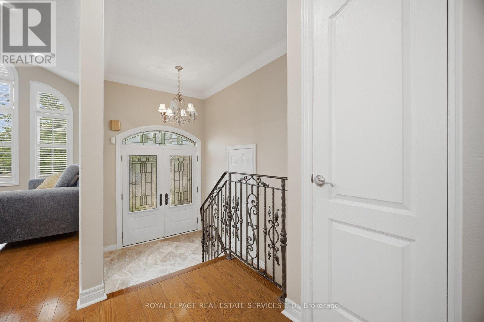 3057 Portree Crescent, Oakville, Ontario  L6M 5C4 - Photo 6 - W13807644