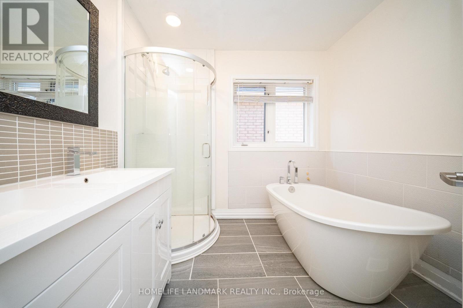 33 Titan Drive, Hamilton, Ontario  L8E 5Z9 - Photo 25 - X13807660