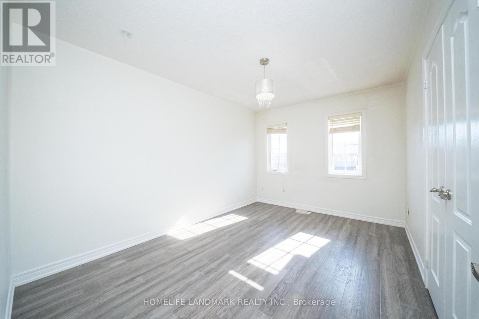 33 Titan Drive, Hamilton, Ontario  L8E 5Z9 - Photo 32 - X13807660