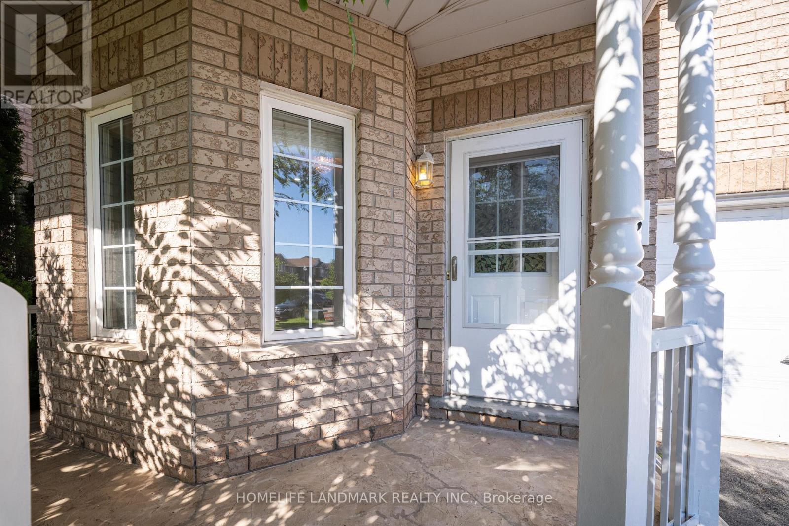 33 Titan Drive, Hamilton, Ontario  L8E 5Z9 - Photo 4 - X13807660