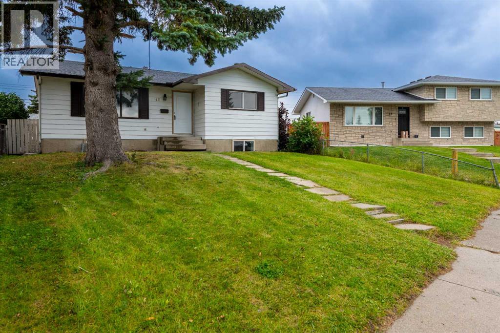 43 Maranda Close NE, Calgary, Alberta  T2A 3E7 - Photo 2 - A2345717