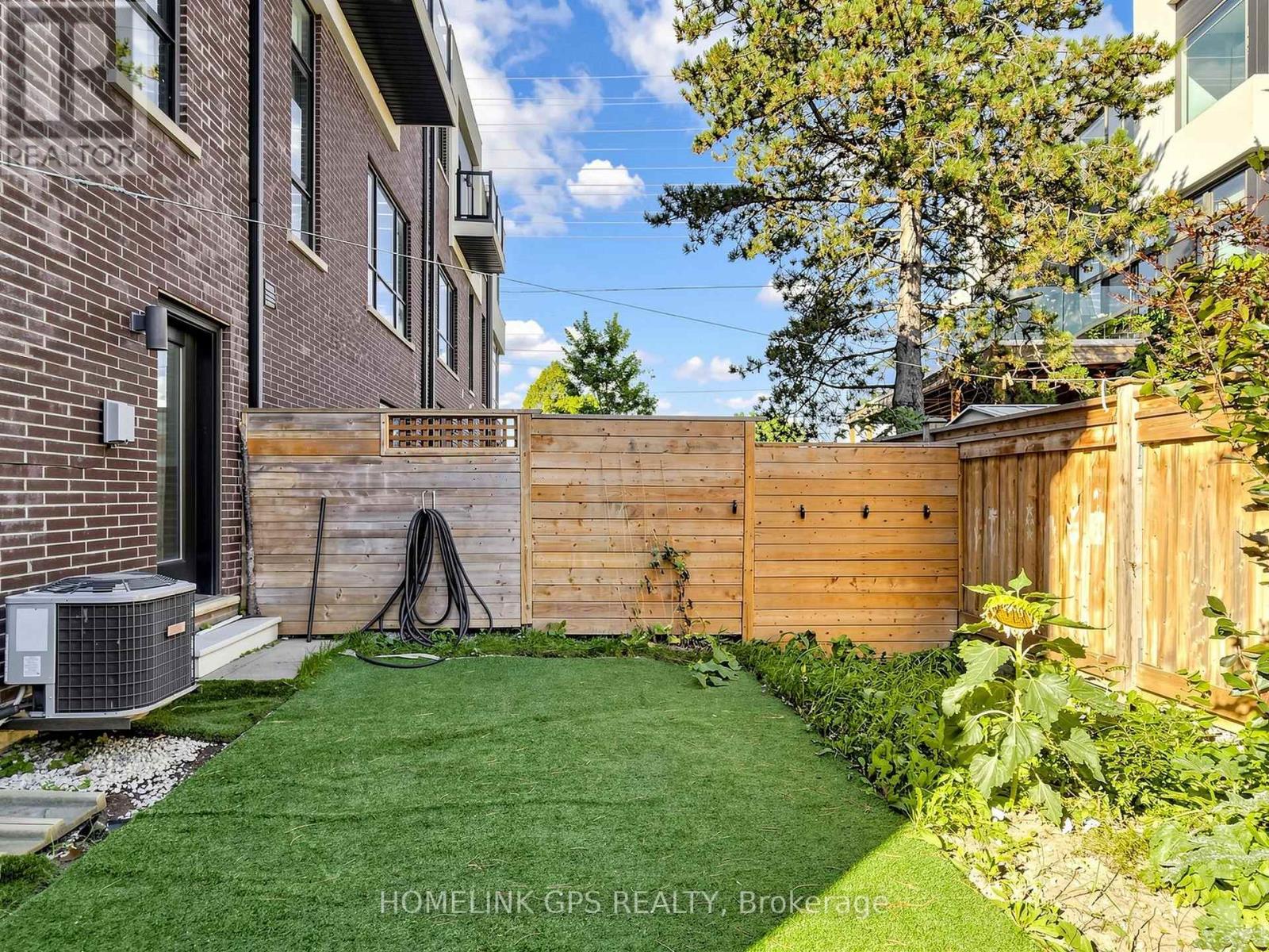 12 Hostel Lane N, Richmond Hill, Ontario  L4C 3X3 - Photo 40 - N13798124