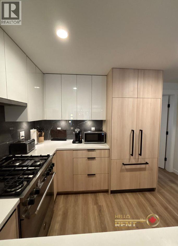 6 237 Ridgeway Avenue, North Vancouver, British Columbia  V7L 0H6 - Photo 2 - R3167512