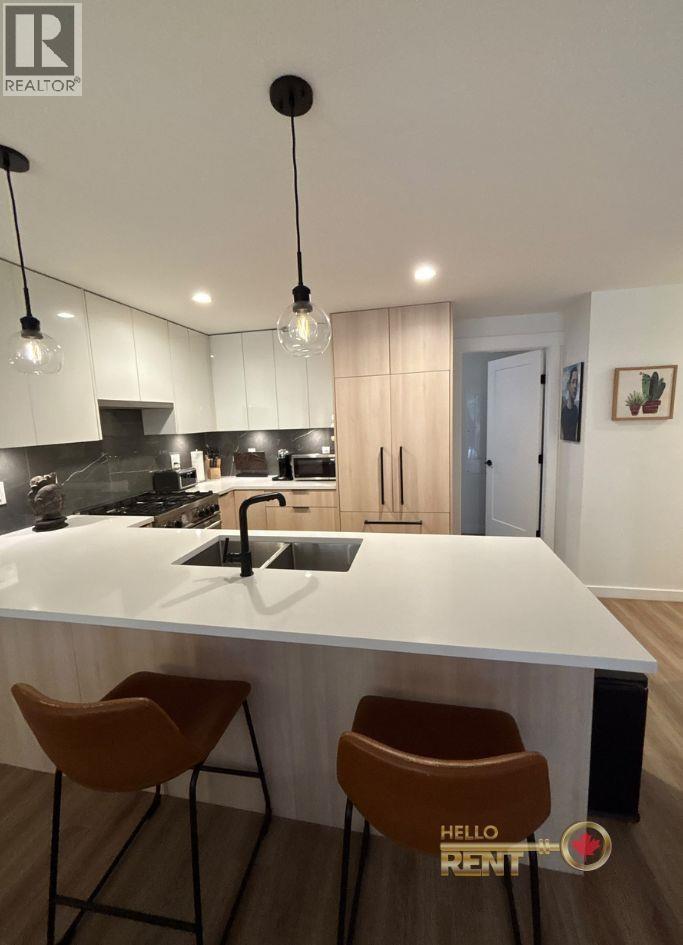 6 237 Ridgeway Avenue, North Vancouver, British Columbia  V7L 0H6 - Photo 4 - R3167512
