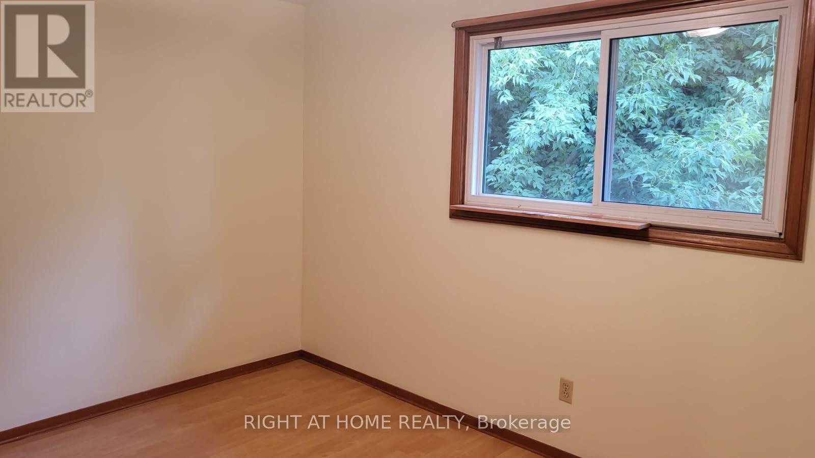 31 Manitou Crescent, Brampton (Central Park), Ontario  L6S 2Z6 - Photo 12 - W13807676