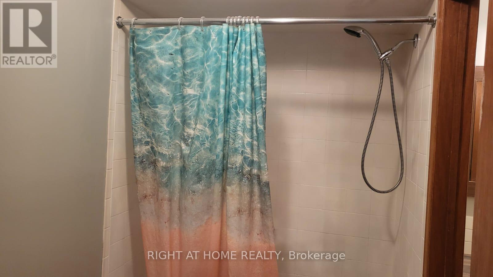 31 Manitou Crescent, Brampton (Central Park), Ontario  L6S 2Z6 - Photo 13 - W13807676