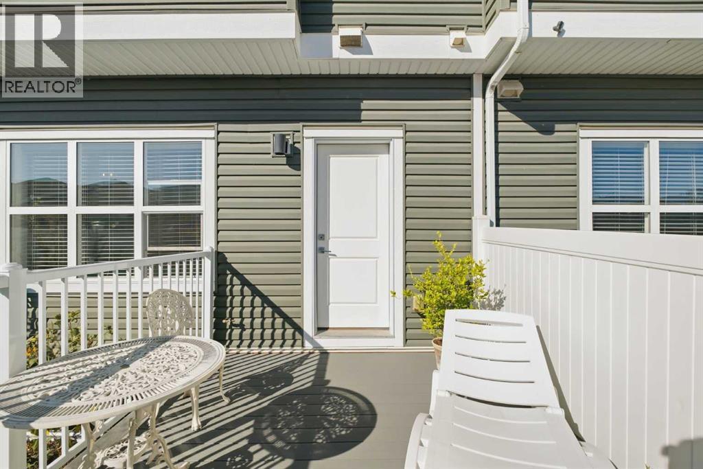 416 West Lakeview Drive, Chestermere, Alberta  T1X 2A4 - Photo 41 - A2346755