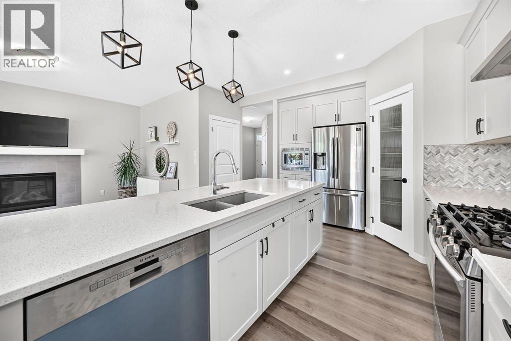 122 Sage Bluff Rise NW, Calgary, Alberta  T3R 1W3 - Photo 6 - A2346396