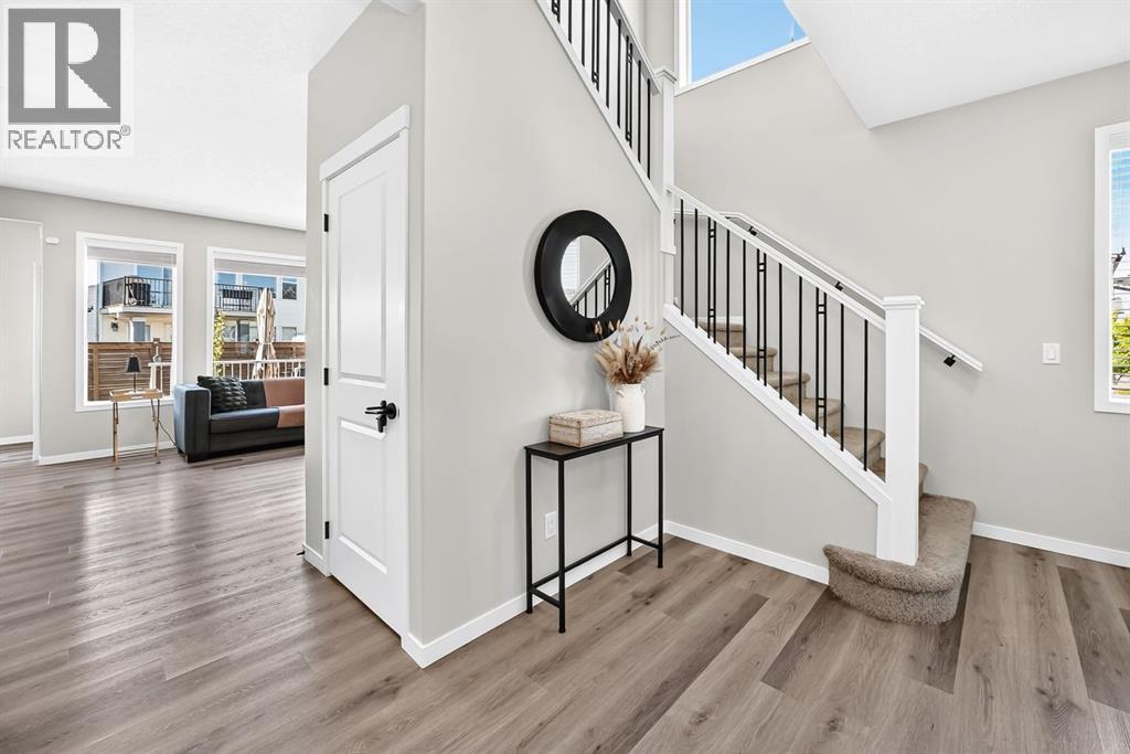 122 Sage Bluff Rise NW, Calgary, Alberta  T3R 1W3 - Photo 2 - A2346396