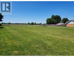 7005 DUFFERIN AVENUE, Wallaceburg, Ontario