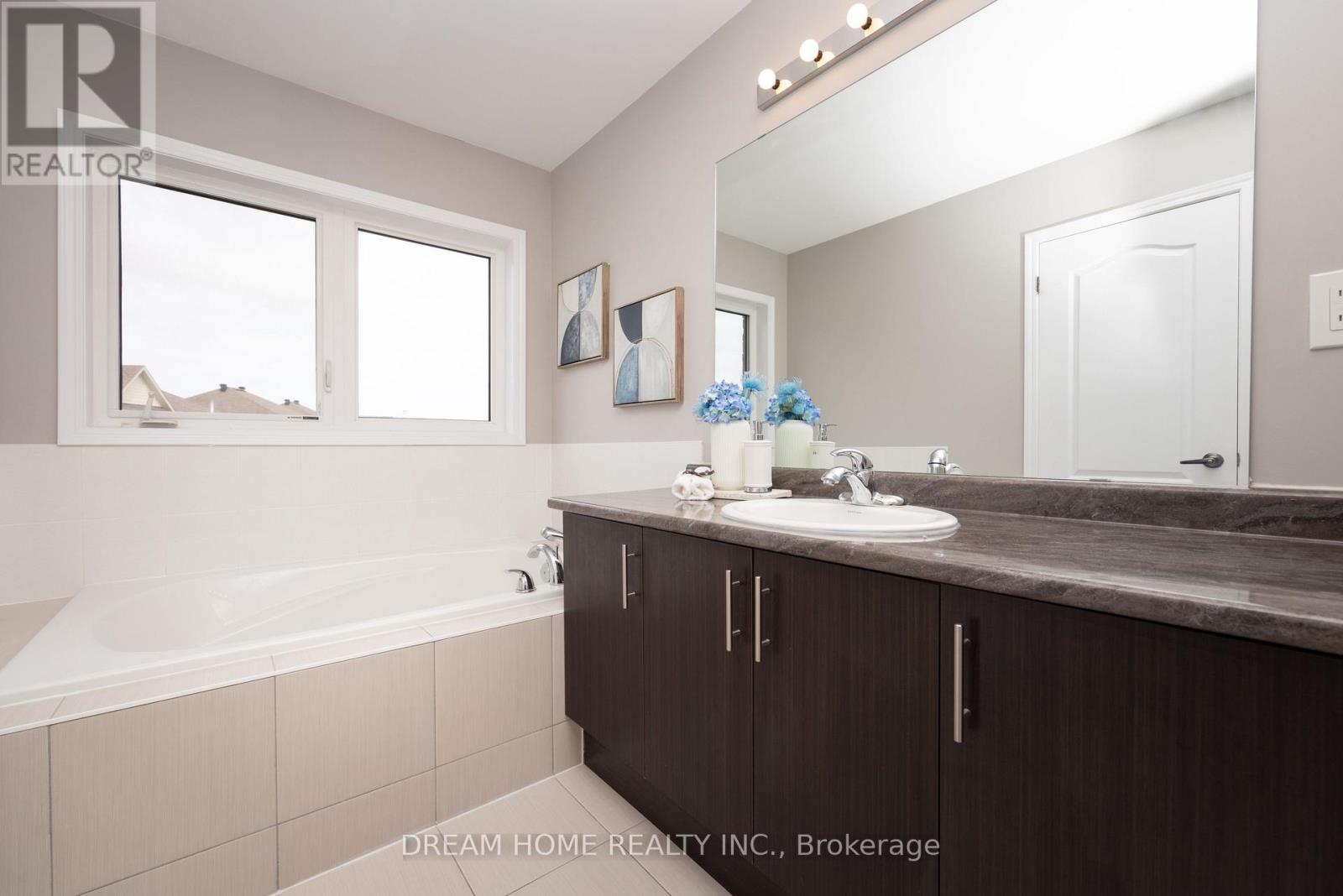 24 Spofford Drive, Whitchurch-Stouffville (Stouffville), Ontario  L4A 4R1 - Photo 23 - N13805336