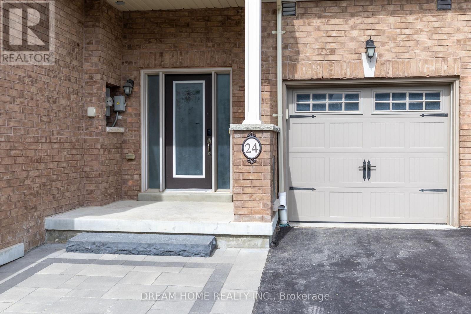 24 Spofford Drive, Whitchurch-Stouffville (Stouffville), Ontario  L4A 4R1 - Photo 3 - N13805336