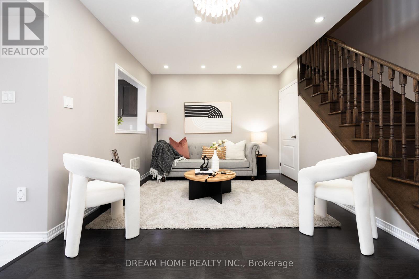 24 Spofford Drive, Whitchurch-Stouffville (Stouffville), Ontario  L4A 4R1 - Photo 8 - N13805336