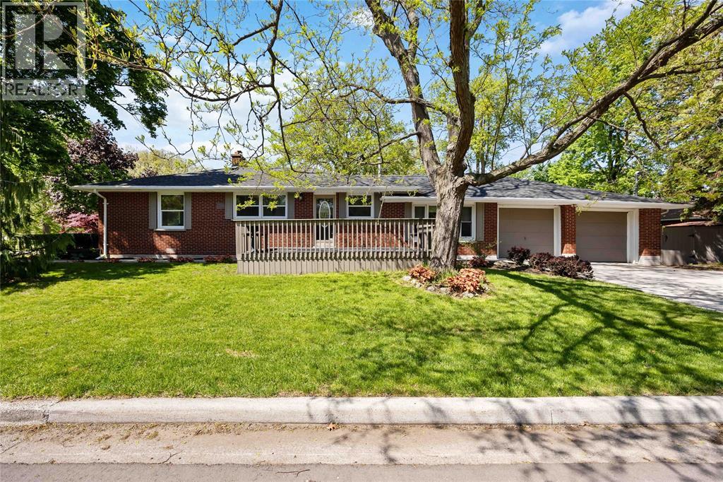 1242 MARCIN ROAD Sarnia Ontario Canada N7V3J9 2