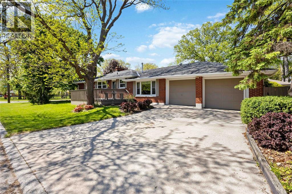 1242 MARCIN ROAD Sarnia Ontario Canada N7V3J9 5