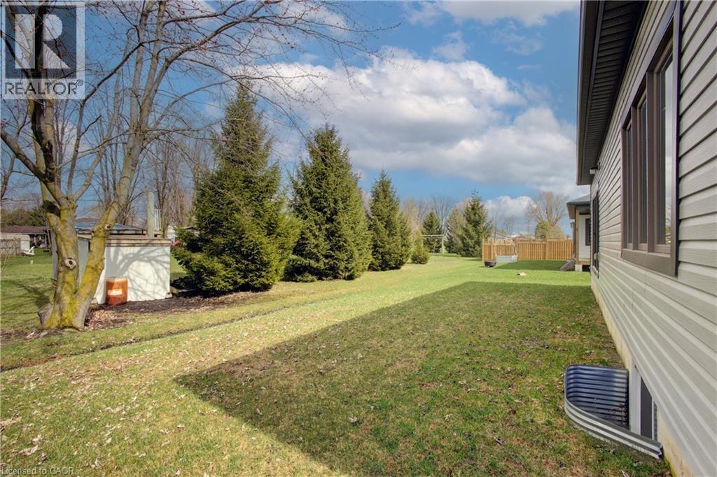 150 Ellen Street, Atwood, Ontario  N0G 1B0 - Photo 35 - 40864978