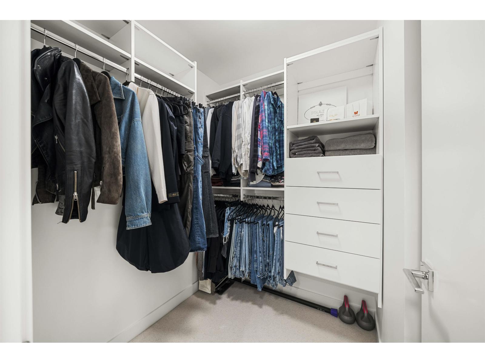 1605 1588 JOHNSTON ROAD photo 15