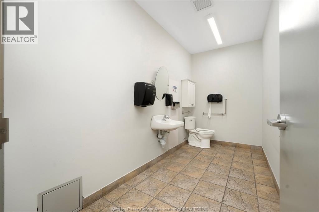 1225 Mcdougall, Windsor, Ontario  N8X 3M6 - Photo 36 - 26023034