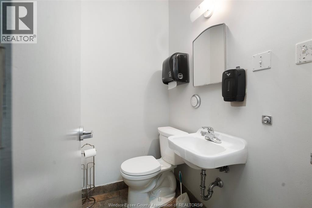 1225 Mcdougall, Windsor, Ontario  N8X 3M6 - Photo 26 - 26023029