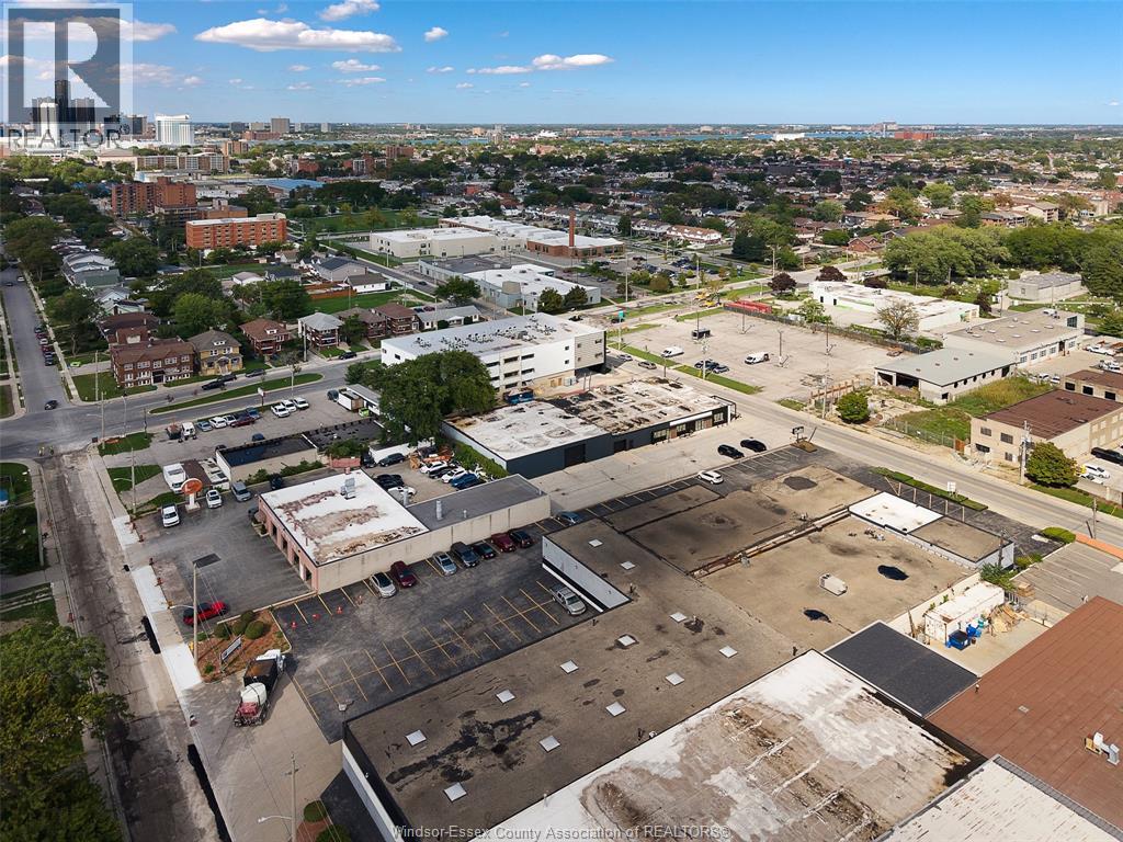 1225 Mcdougall, Windsor, Ontario  N8X 3M6 - Photo 44 - 26023029