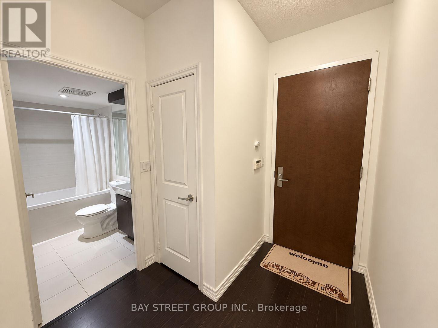 3506 - 386 Yonge Street, Toronto (Bay Street Corridor), Ontario  M5B 0A5 - Photo 2 - C13807708